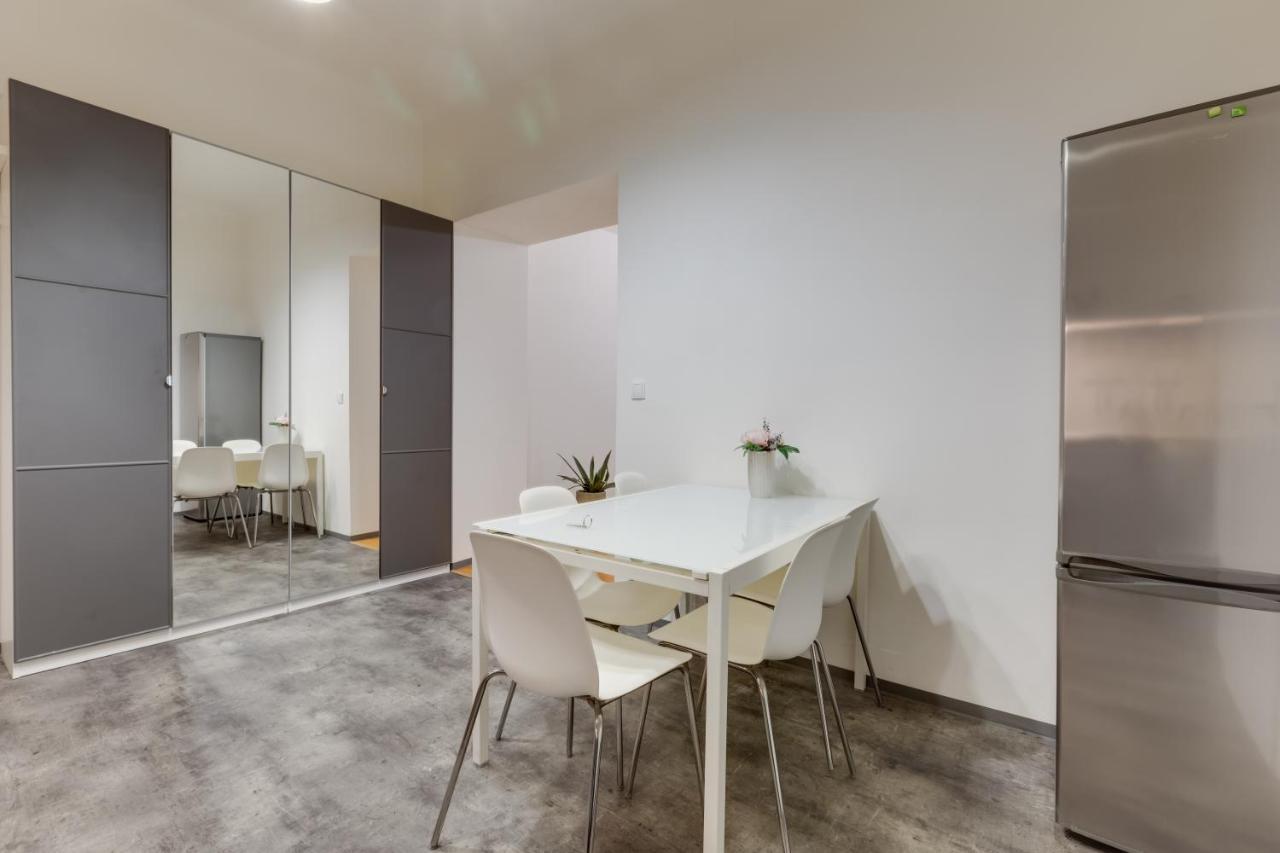 Lovely Apartments Heart Of Prague Ngoại thất bức ảnh